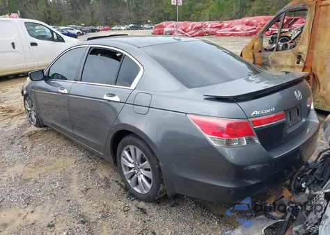 2011 Honda Accord 3.5 Ex-L z USA, uszkodzony, nr VIN 1HGCP3F86BA012000